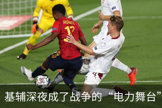 基辅深夜成了战争的“电力舞台”，泽连的选择能否逆转乾坤？